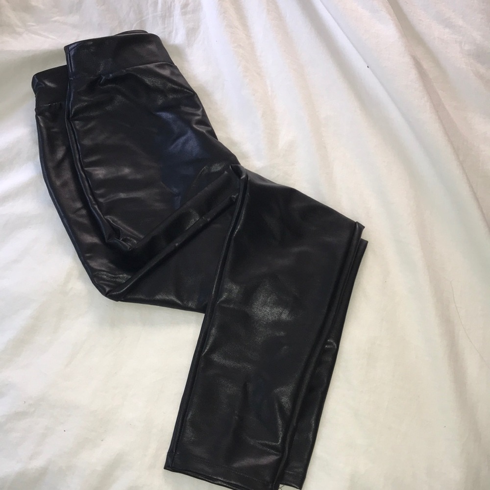 Leith black faux leather legging